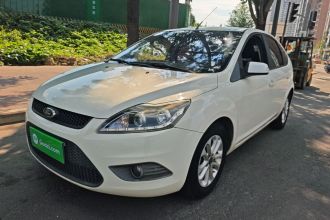 福特 福克斯 2013款 两厢经典 1.8L 手动基本型