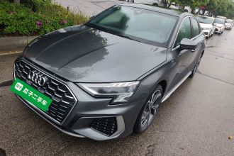 奥迪A3 2022款 A3L Limousine 35 TFSI 时尚运动型