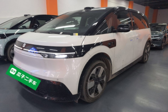 极氪MIX 2025款 智驾版