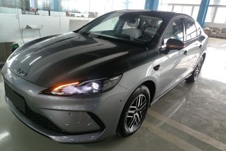 比亚迪 海豹05 DM-i 2025款 DM-i 智驾版 120KM旗舰型