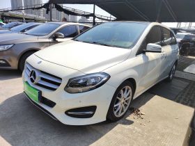 奔驰B级 2015款 B 200 动感型