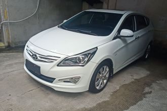 现代 瑞奕 2014款 1.6L 自动TOP