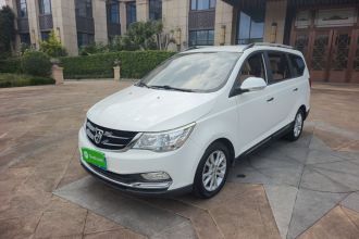 宝骏730 2016款 1.5T 手动舒适型 7座