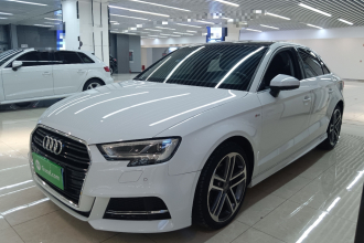 奥迪A3 2019款 Limousine 35 TFSI 运动型 国V