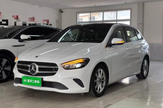 奔驰B级 2020款 B 200 时尚型