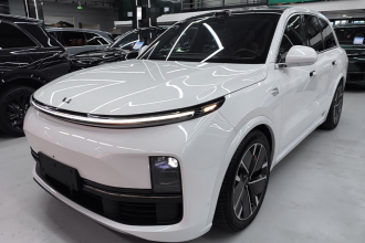 理想汽车 理想L8 2025款 Ultra 智能焕新版