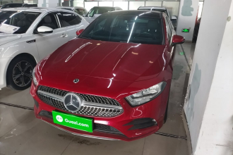 奔驰A级 2022款 A 180 L 运动轿车