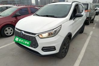 比亚迪 元新能源 2018款 EV360 智联炫酷型