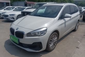 宝马2系多功能旅行车 2019款 220i 领先型