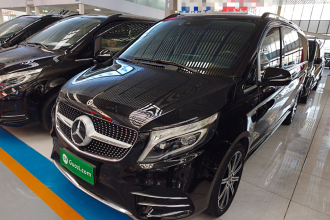 奔驰V级 2021款 V 260 L 长轴距豪华版