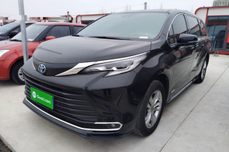 丰田 赛那SIENNA 2023款 2.5L混动 舒适版