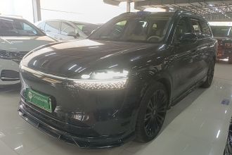 鸿蒙智行 问界M9 2024款 增程 Ultra版 52kWh 6座版