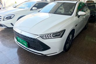 比亚迪 秦PLUS 2024款 荣耀版 DM-i 120KM领先型