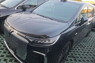 岚图汽车 岚图梦想家 2026款 PHEV 乾崑Ultra