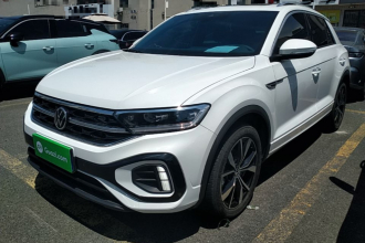 大众 T-ROC探歌 2025款 300TSI DSG两驱辰光版