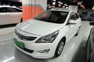 现代 瑞纳 2014款 1.4L 手动智能型GLS