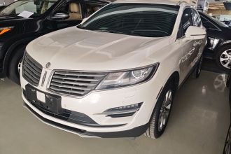 林肯MKC 2017款 2.0T 四驱尊雅版