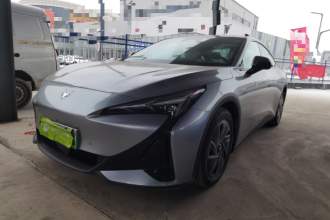 ARCFOX极狐 极狐 阿尔法S5 2025款 560PRO 185kW