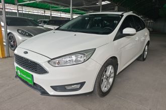 福特 福克斯 2018款 两厢经典 1.6L 自动风尚型智行版