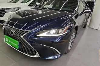雷克萨斯ES 2024款 200 臻享版