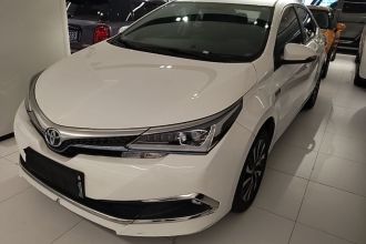 丰田 卡罗拉双擎E+ 2019款 1.8L E-CVT领先版