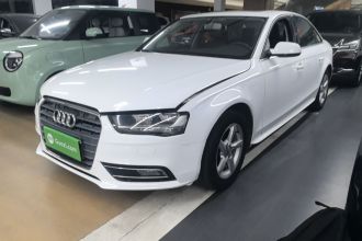 奥迪A4L 2015款 30 TFSI 自动舒适型
