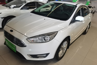 福特 福克斯 2018款 三厢经典 EcoBoost 180 自动精英型