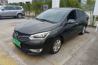 海马M3 2016款 1.5L 手动舒适型天窗版