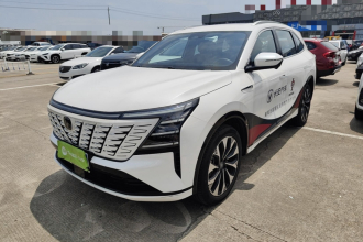 长安CS75 PLUS 2025款 第四代 UItra 2.0T 新蓝鲸 智慧劲擎型