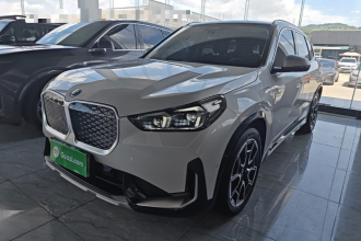 宝马iX1 2023款 xDrive30L X设计套装