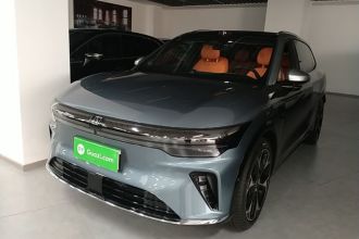 极氪7X 2026款 103kWh 四驱Ultra版