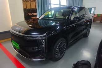 智己汽车 智己LS8 2026款 52 Max+ 科技旗舰大五座