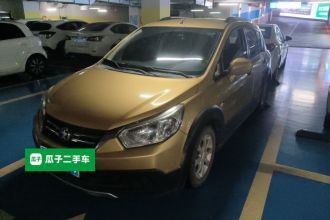 启辰R50X 2015款 1.6L 自动潮流版