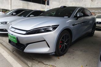 比亚迪 汉L 2025款 EV 四驱激光雷达旗舰型
