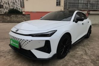 长安UNI-V 2024款 1.5T 尊贵运动型