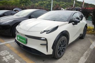 极氪X 2023款 后驱YOU版 4座