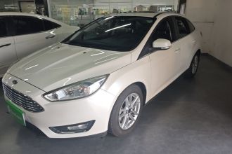 福特 福克斯 2015款 三厢 EcoBoost 180 自动精英型