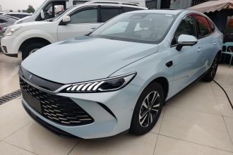 比亚迪 秦PLUS 2025款 DM-i 智驾版 120KM超越型