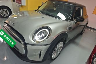 MINI 2023款 改款 1.5T COOPER 艺术家