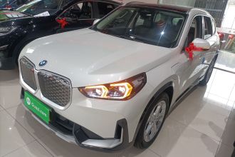 宝马iX1 2023款 eDrive25L X设计套装