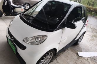 smart fortwo 2012款 1.0 MHD 硬顶标准版