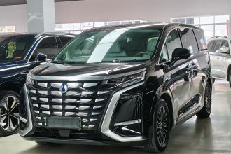 腾势D9 2022款 DM-i 970 四驱旗舰型