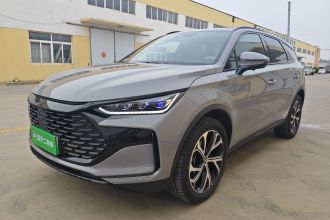 比亚迪 唐新能源 2025款 DM-i 115KM 云辇旗舰型