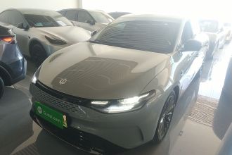 零跑汽车 零跑C01 2024款 增程 316尊享版