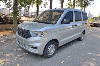 五菱汽车 五菱宏光V 2021款 1.5L劲取版LAR