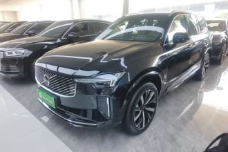 沃尔沃XC90 2025款 改款 B6 智雅豪华版 6座