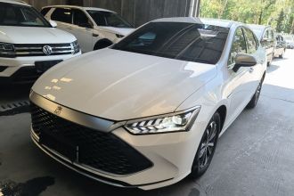 比亚迪 秦PLUS 2024款 荣耀版 DM-i 55KM领先型
