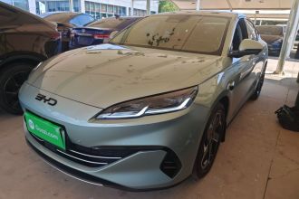比亚迪 海豹06新能源 2026款 DM-i 超享版 210KM旗舰型