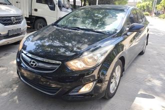 现代 朗动 2015款 1.6L 自动时尚型