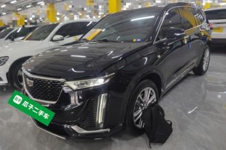 凯迪拉克XT6 2022款 2.0T 七座四驱豪华型标准版